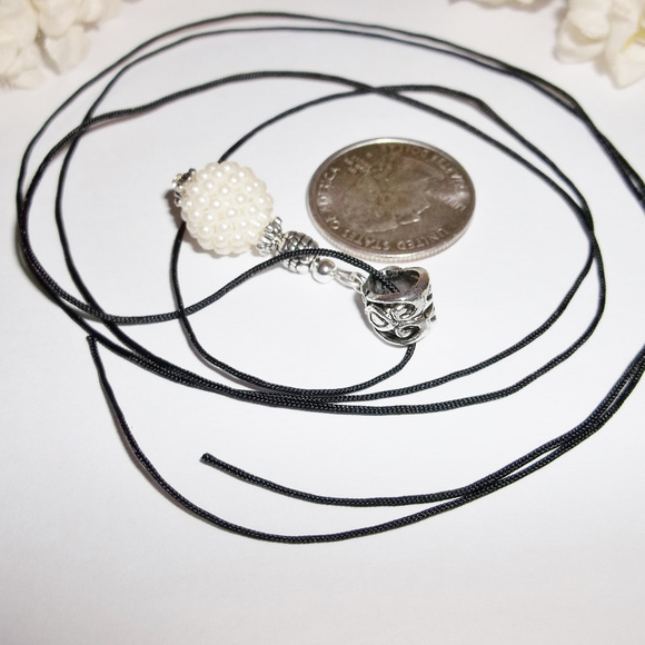 Cream Pearl Necklace Beaded Adjustable Pendant Charm Modern Preppy Style 4850 - Picture 5 of 11